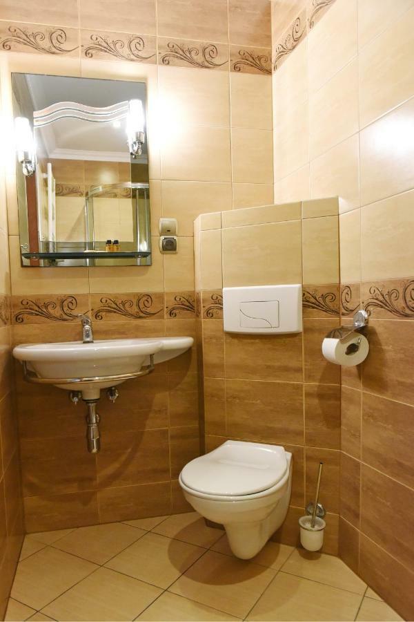 Apartament City, Clock Κρόσνο Εξωτερικό φωτογραφία